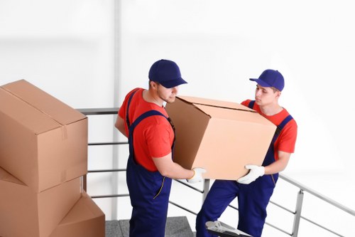 Moving truck service for Highbury homes and flats