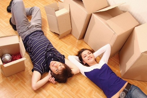 House moving service for families and renters in Highbury